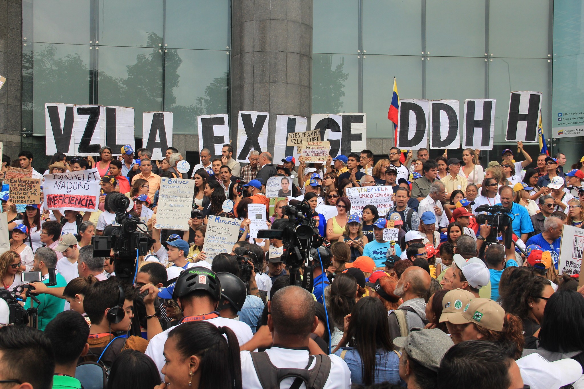 CDJ Report: Situation Of Human Rights Defenders In Venezuela - Hearts ...